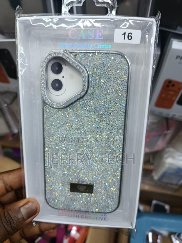 Warovski-Style Diamond Glitter Cover Designed for iPhone 16 -Silver