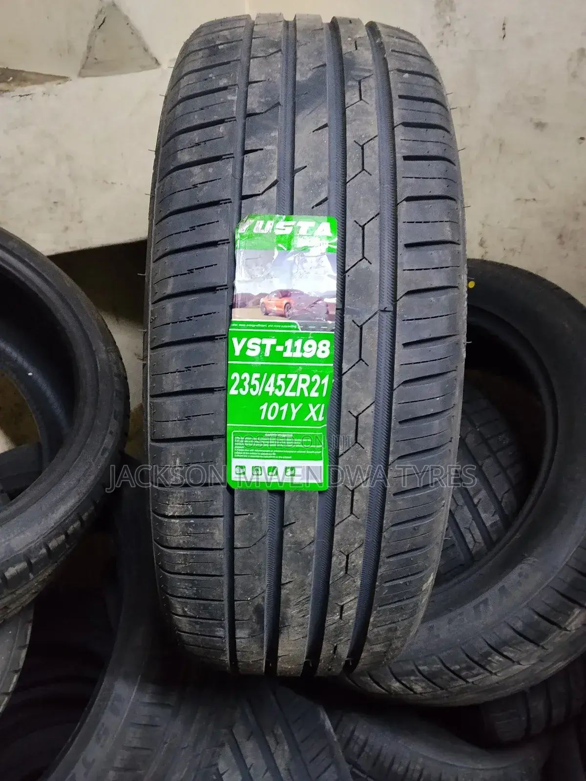 235/45zr21 Yusta Tyre