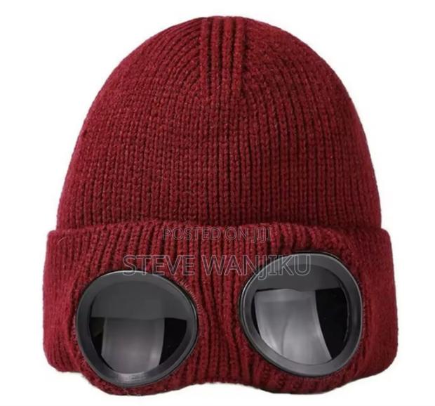 A Knitted Beanie With Built-in Goggles - thumbnail 3