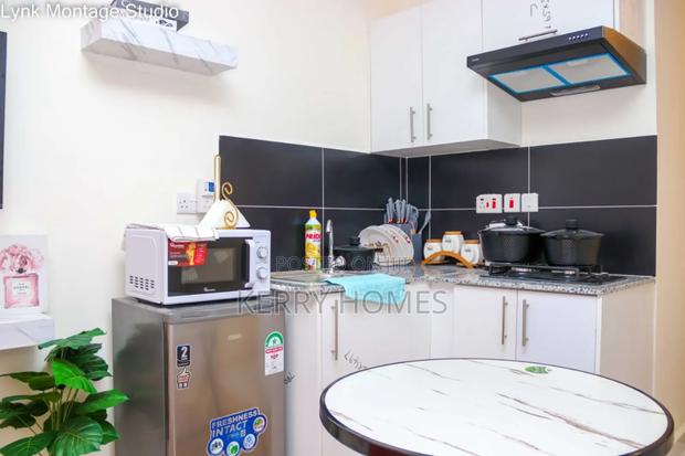 Cozy Luxe Studio | Near Jkia + Self Check-In - thumbnail 4