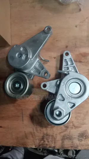 Suzuki Wagon R Tensioner