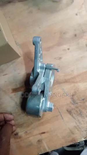 Suzuki Wagon R Tensioner