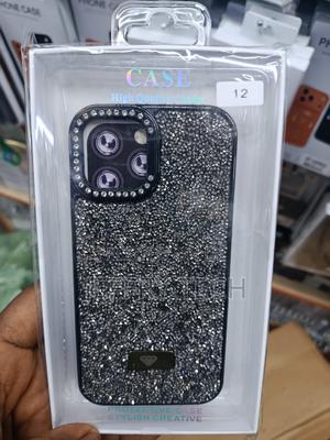 Tujus Stone Shining Hard iPhone 12 Case With Camera Kickstand -Black - thumbnail 2