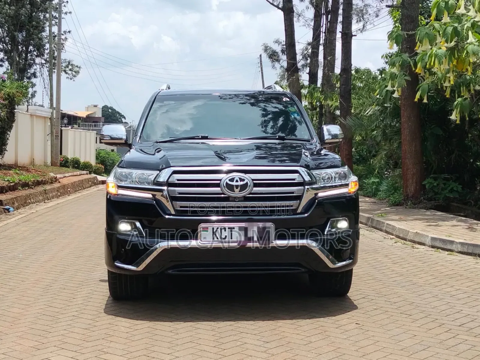 Toyota Land Cruiser 4.6 V8 ZX 2012 Black
