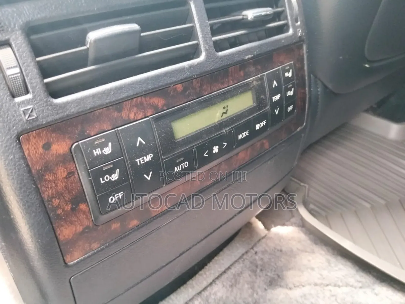 Toyota Land Cruiser 4.6 V8 ZX 2012 Black