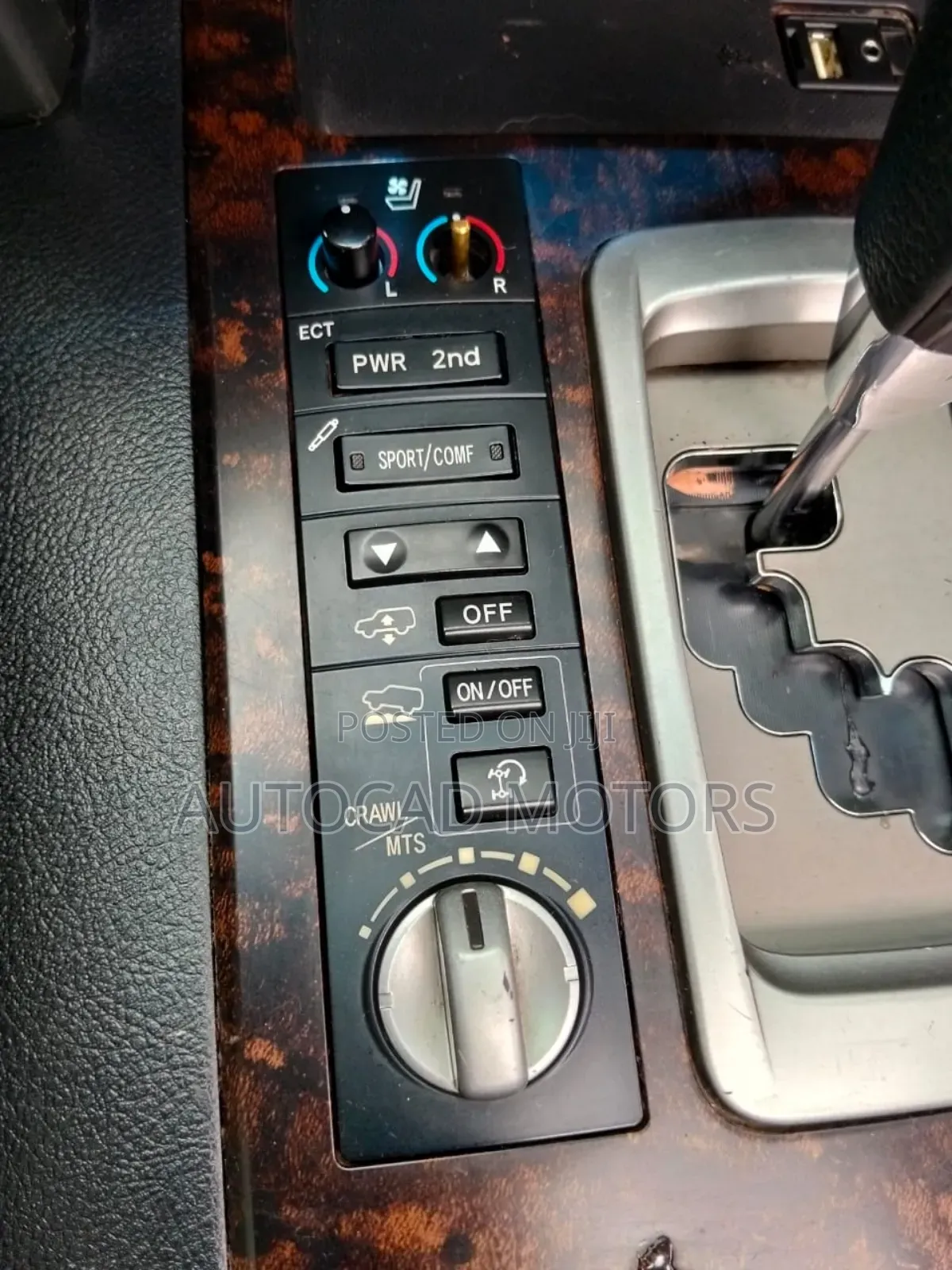Toyota Land Cruiser 4.6 V8 ZX 2012 Black
