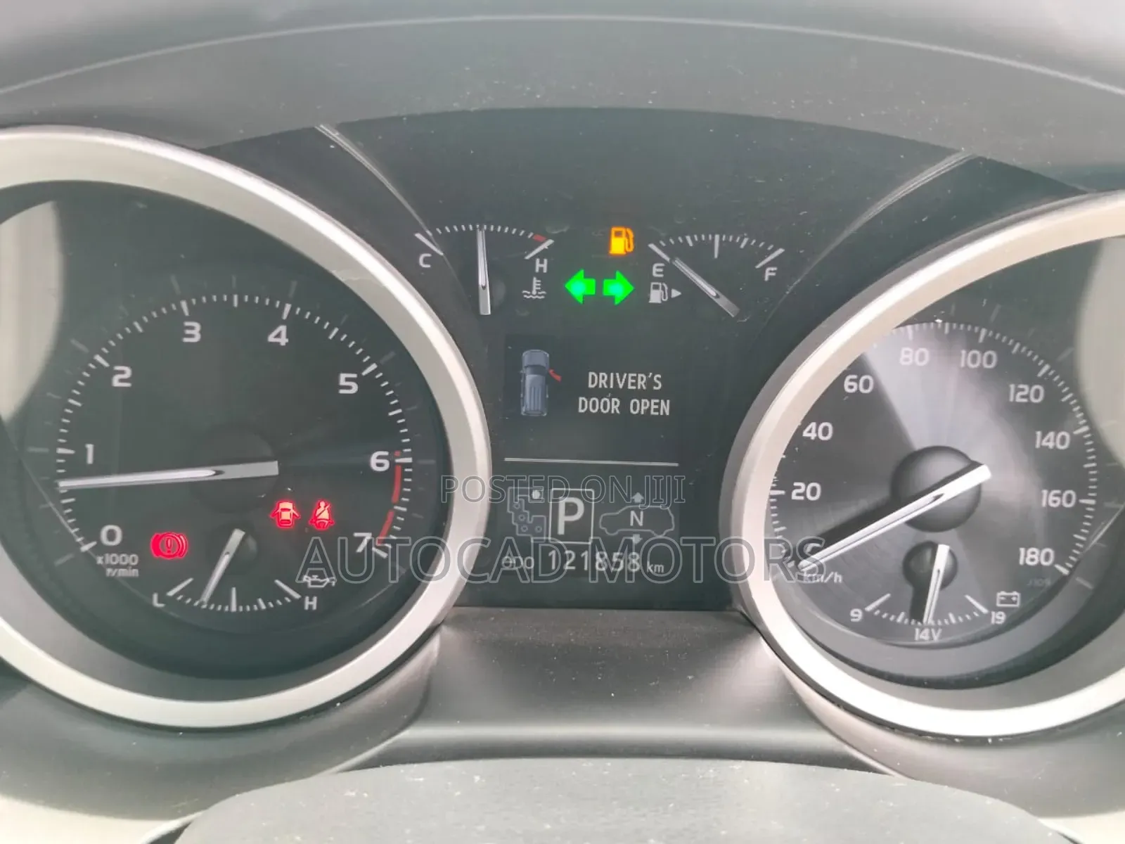 Toyota Land Cruiser 4.6 V8 ZX 2012 Black