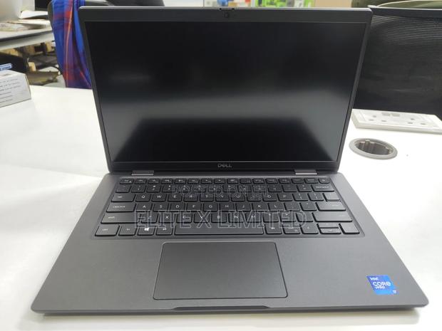 New Laptop Dell Latitude 5320 16GB Intel Core i7 SSD 512GB