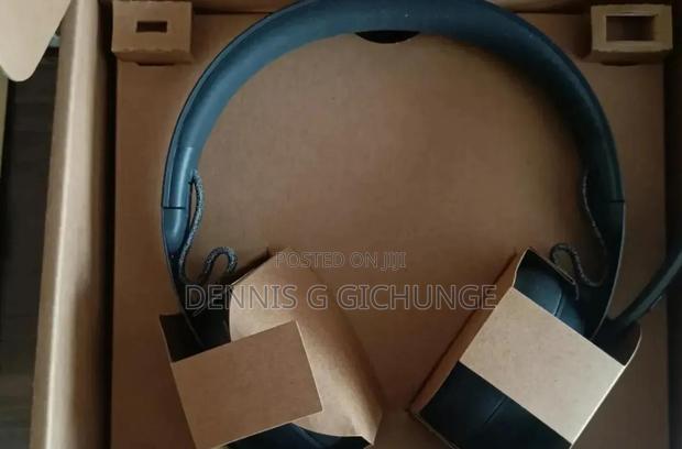 Logitech Zone Wireless Bluetooth Headset - main view