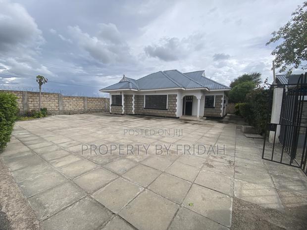 3bdrm Bungalow in Kitengela for rent