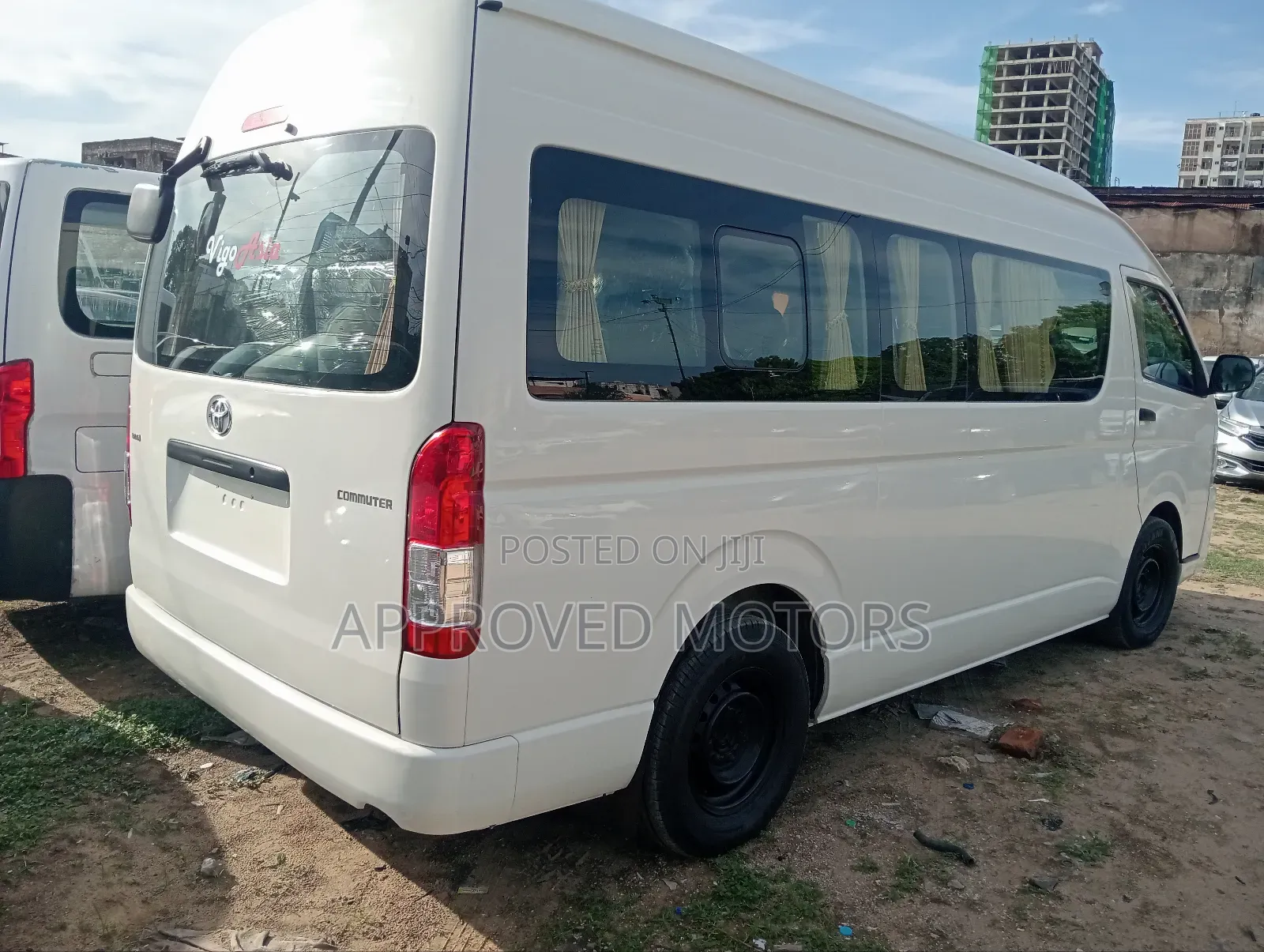 Toyota HiAce 2019 White