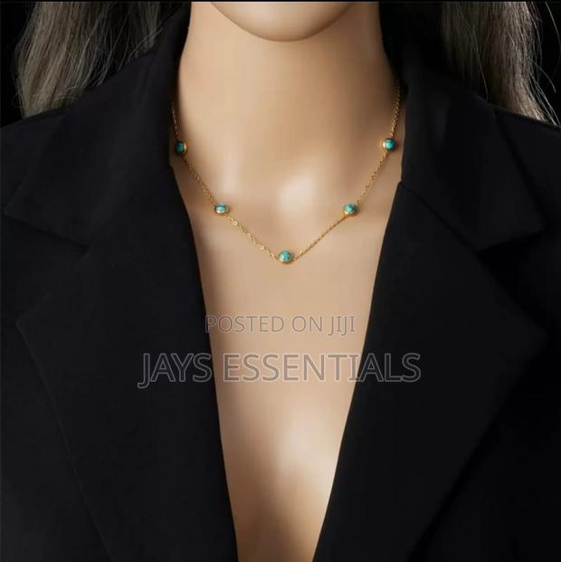 Minimalist And Stylish Necklaces - thumbnail 9