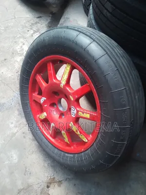 Donut Tire(Spare Tire) for Touareg V6 and Audi Q7 as Well.