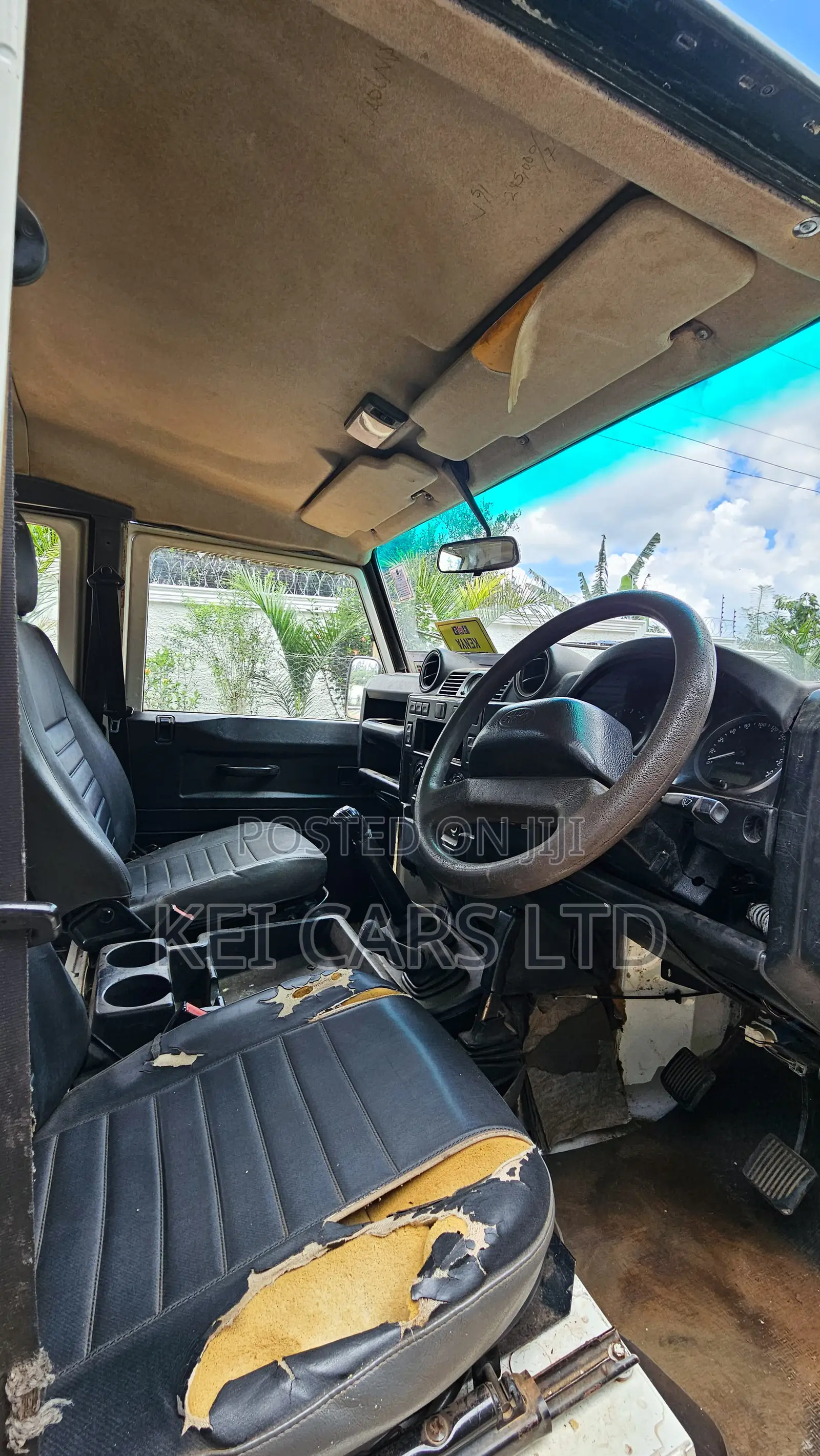 Land Rover Defender Puma 110 2.4 TD 2009 White