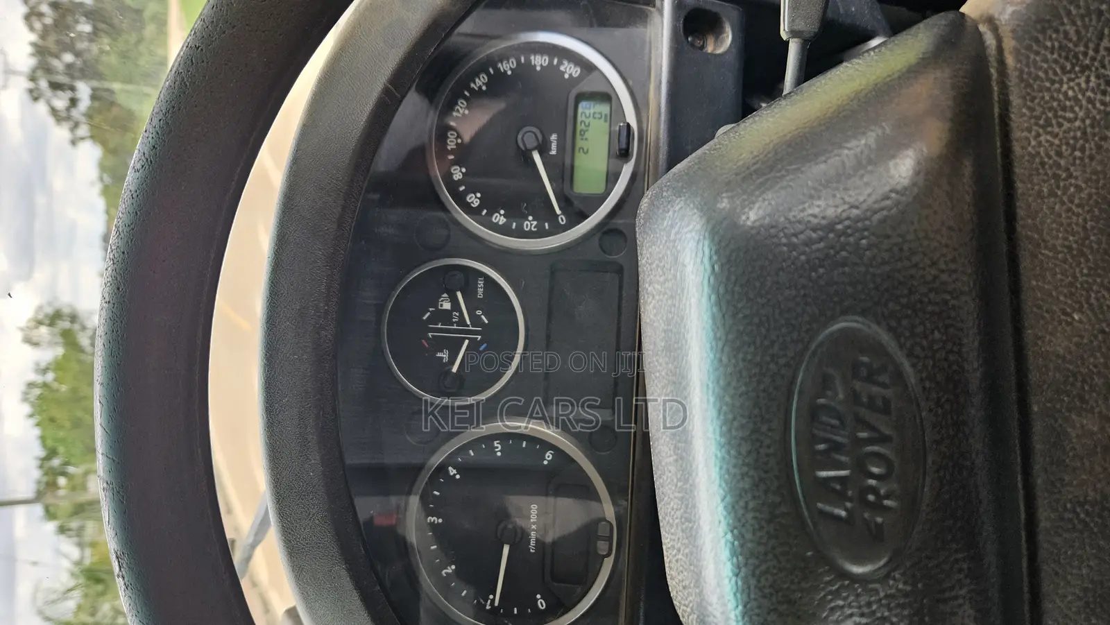 Land Rover Defender Puma 110 2.4 TD 2009 White