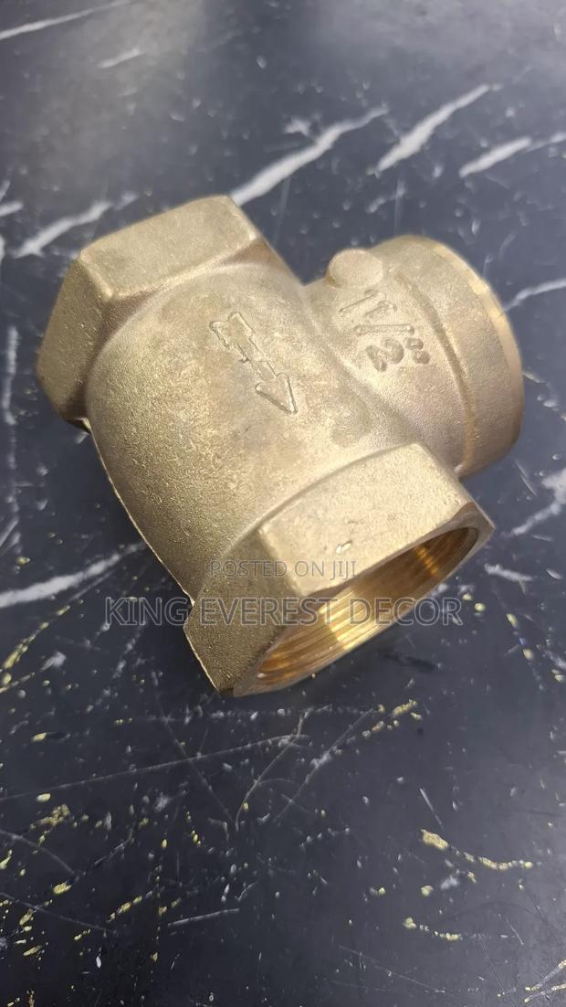 Lirlee Non Return Valve 11/2" - main view