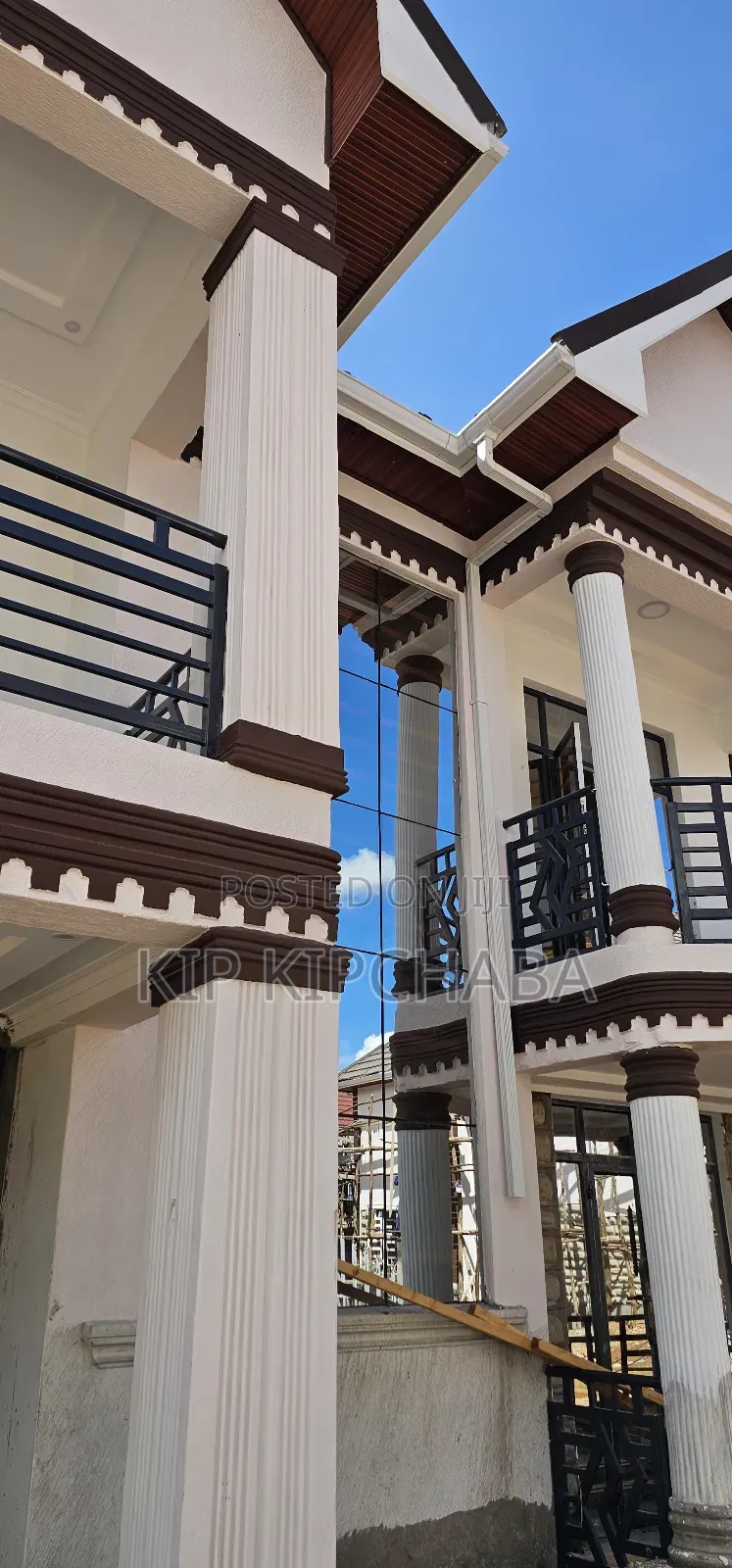 5bdrm Mansion in Elgonview for sale