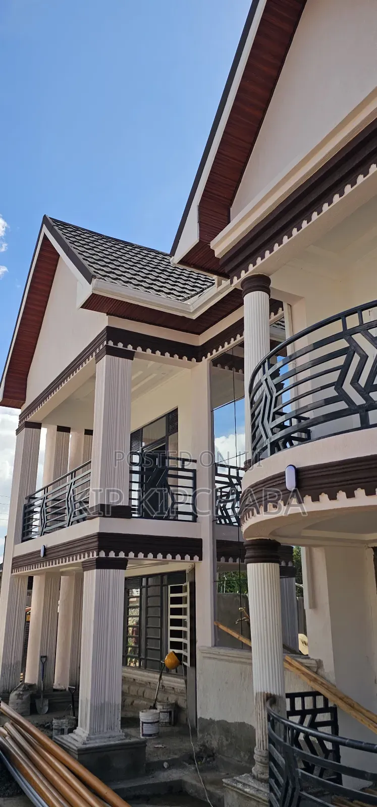 5bdrm Mansion in Elgonview for sale