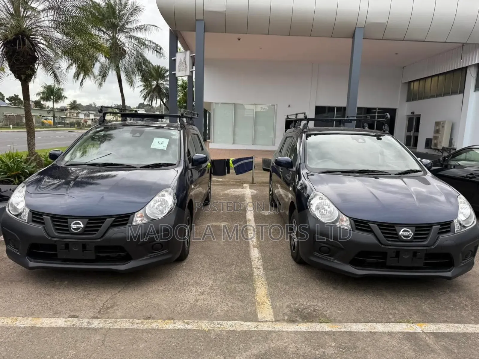 Nissan Advan 2020 Matt Black