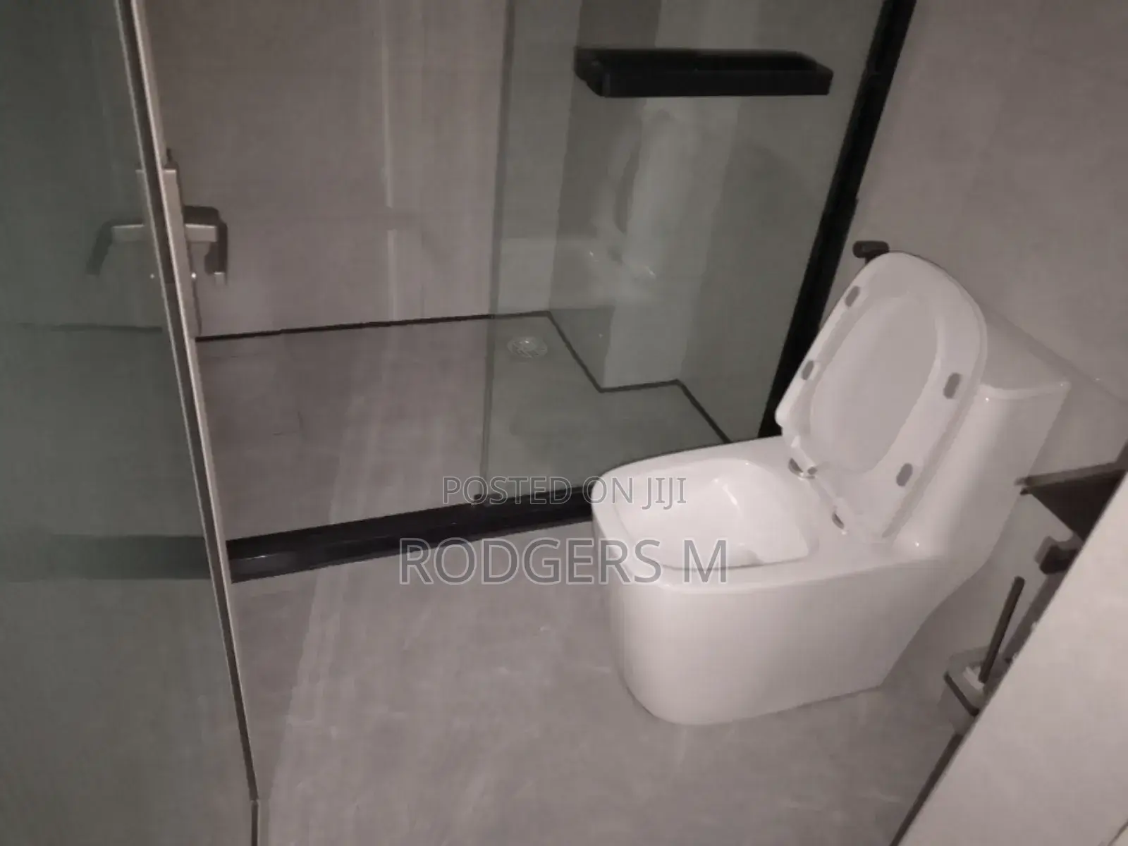 3bdrm Apartment in State House Area for rent