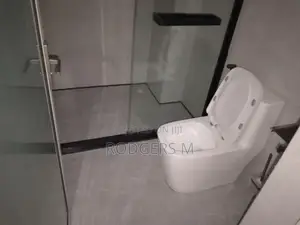 3bdrm Apartment in State House Area for rent