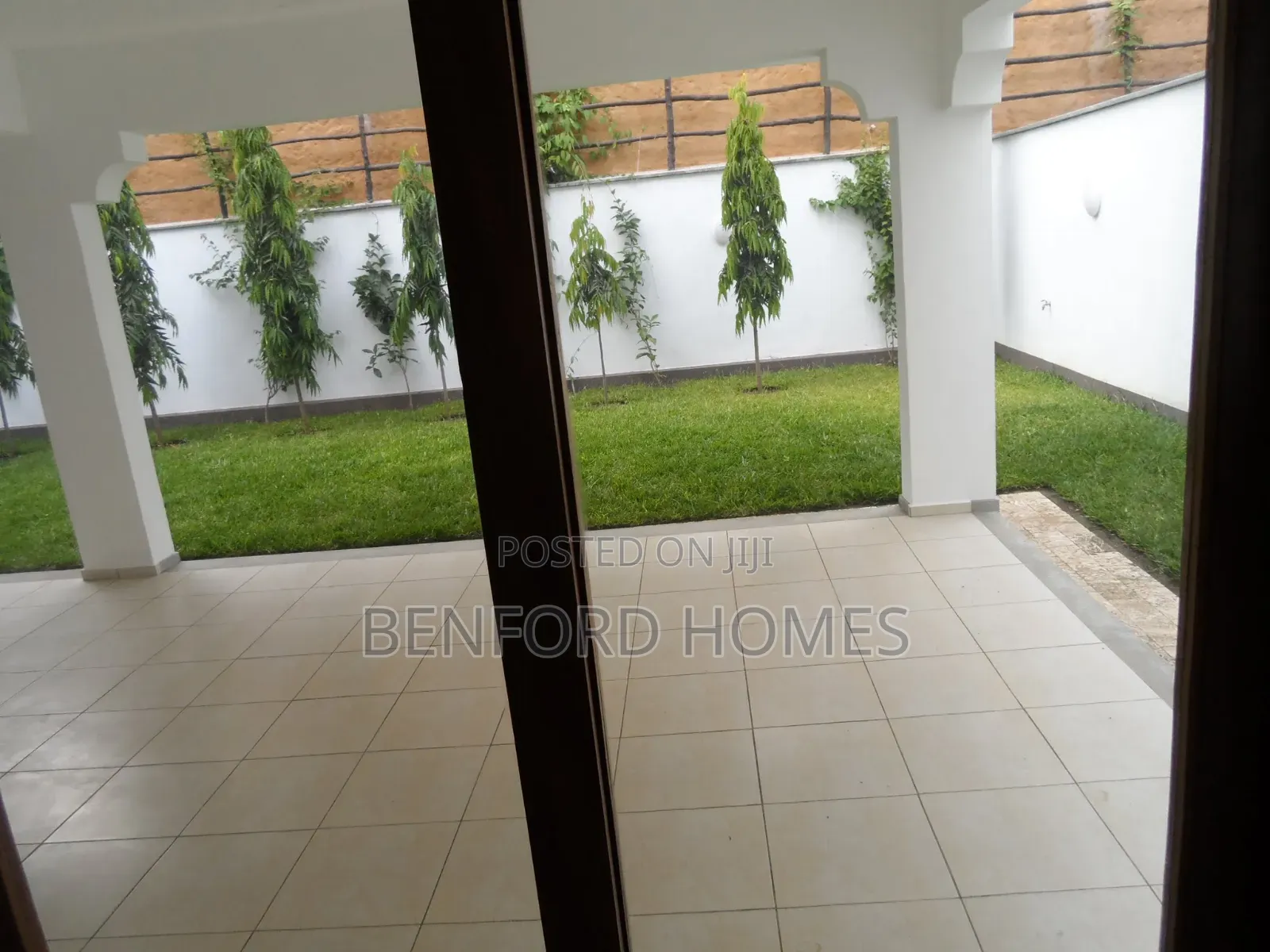 4bdrm Villa in Nyali Mombasa for sale
