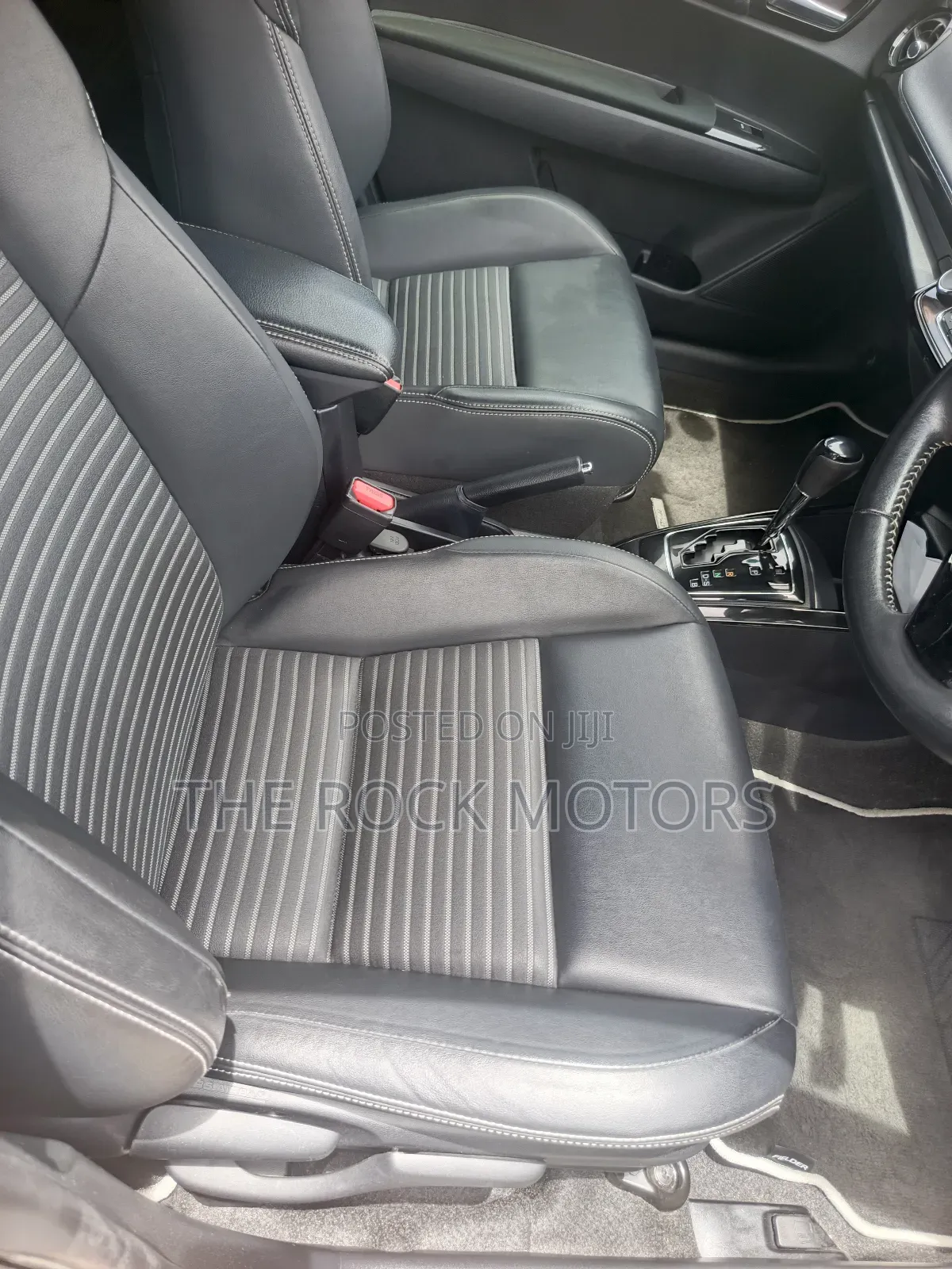 Toyota Corolla Fielder 2018 Red