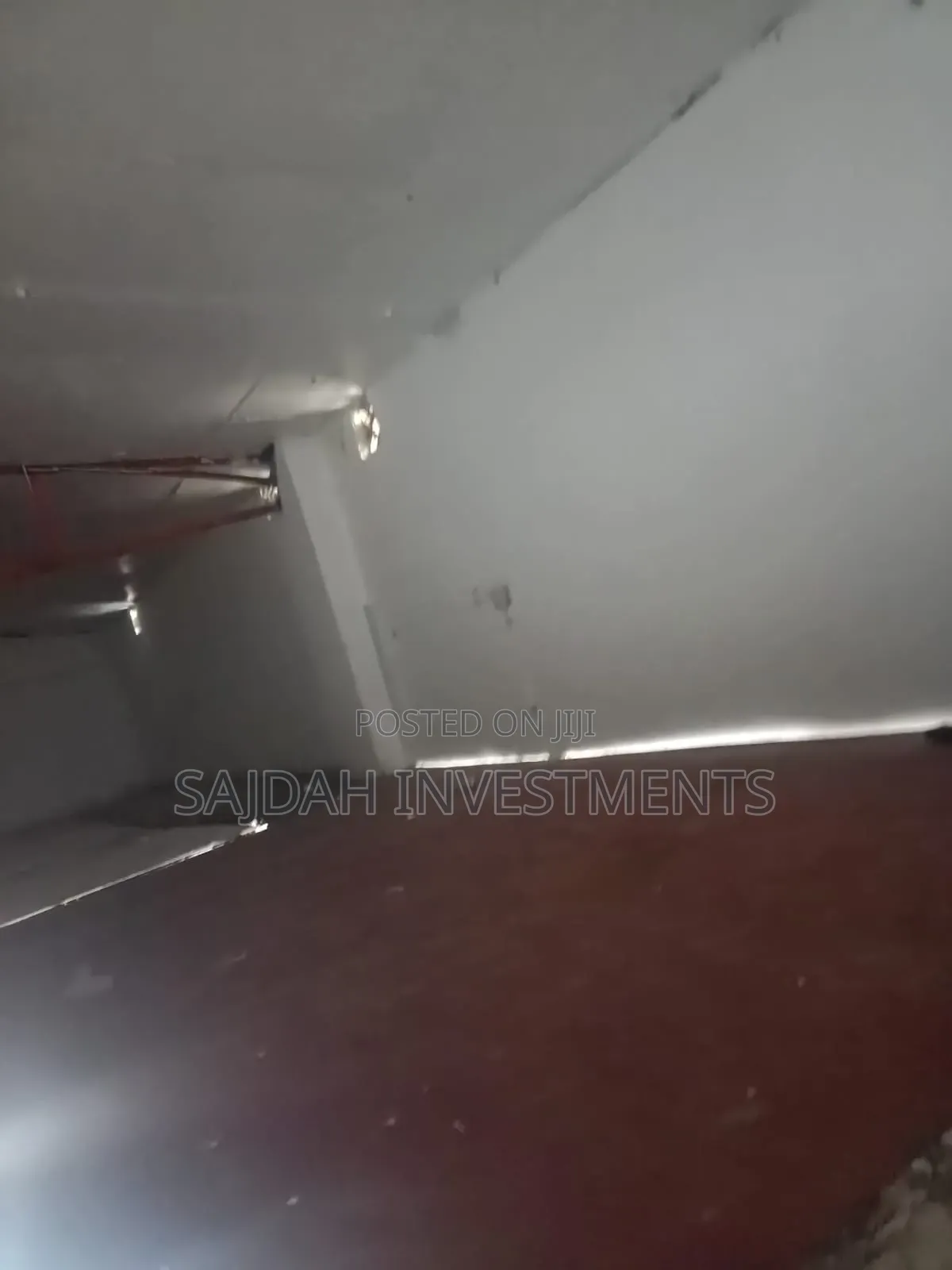 Warehouse to Let