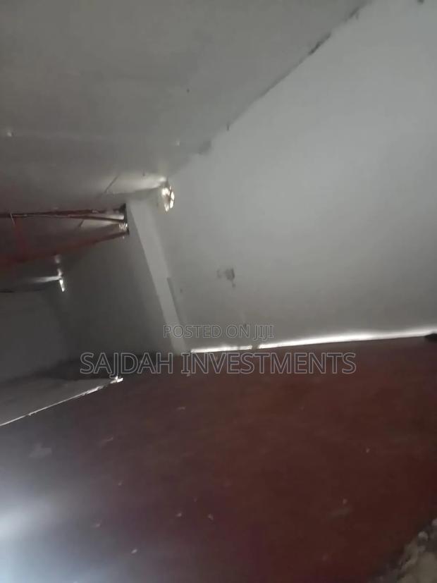 Warehouse to Let - thumbnail 7