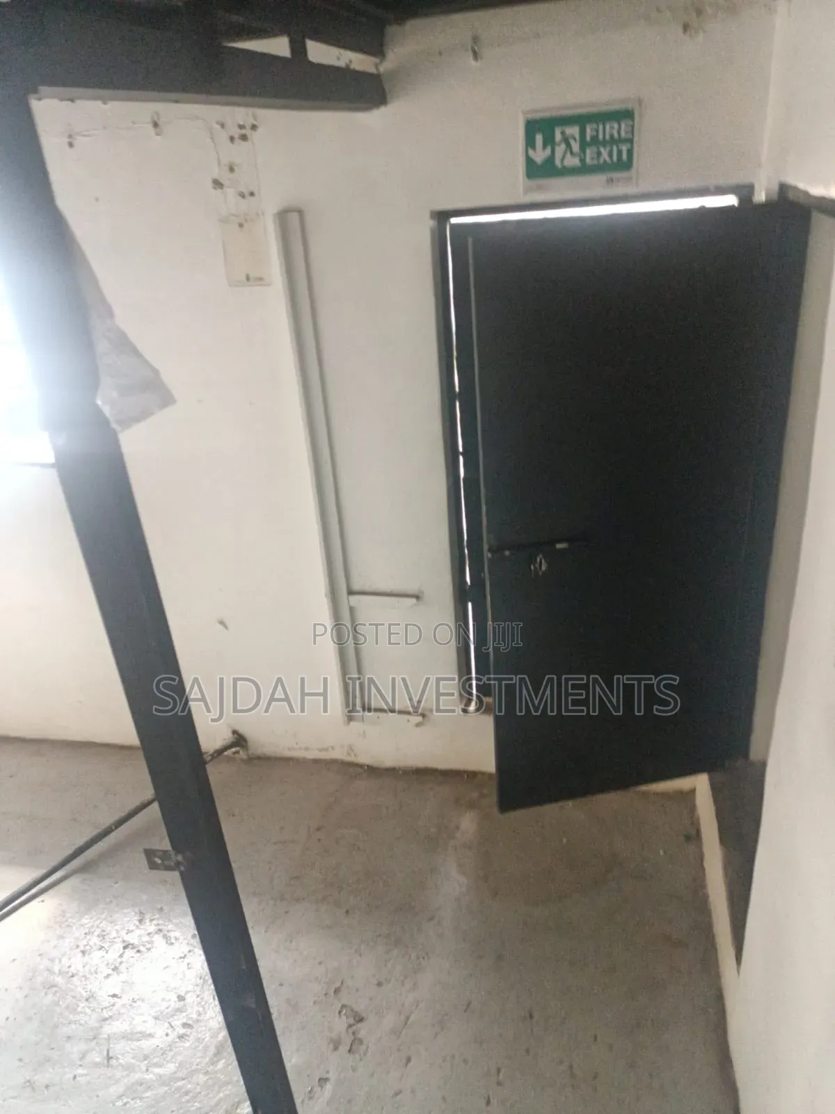 Warehouse to Let