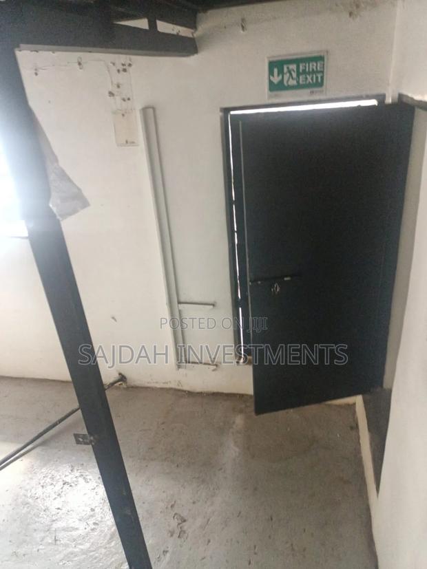 Warehouse to Let - thumbnail 8