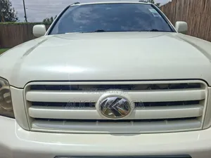 Toyota Kluger 2005 White
