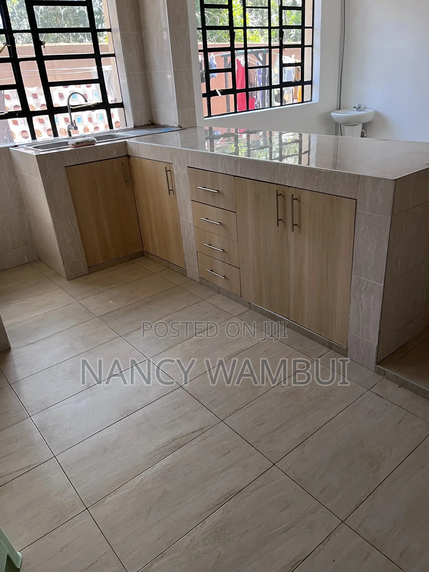3bdrm Bungalow in Oluulua for rent