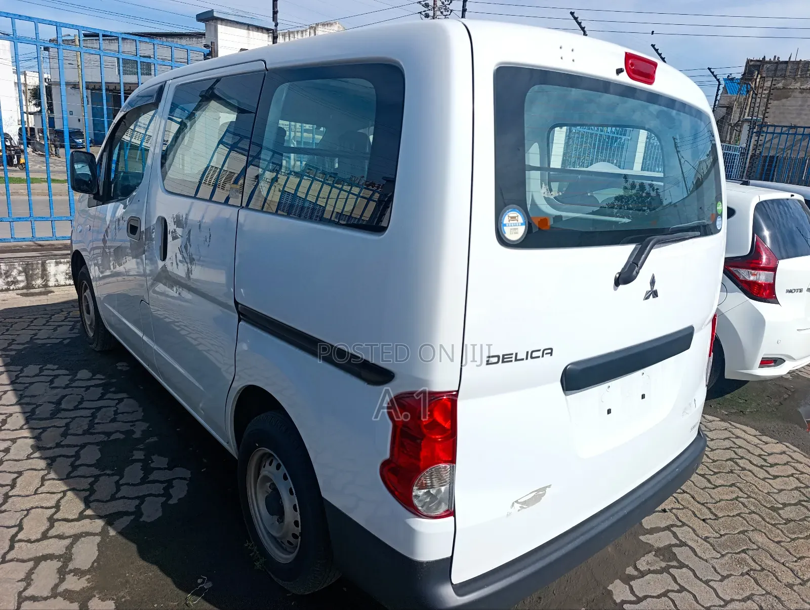 Mitsubishi Delica 2019 White