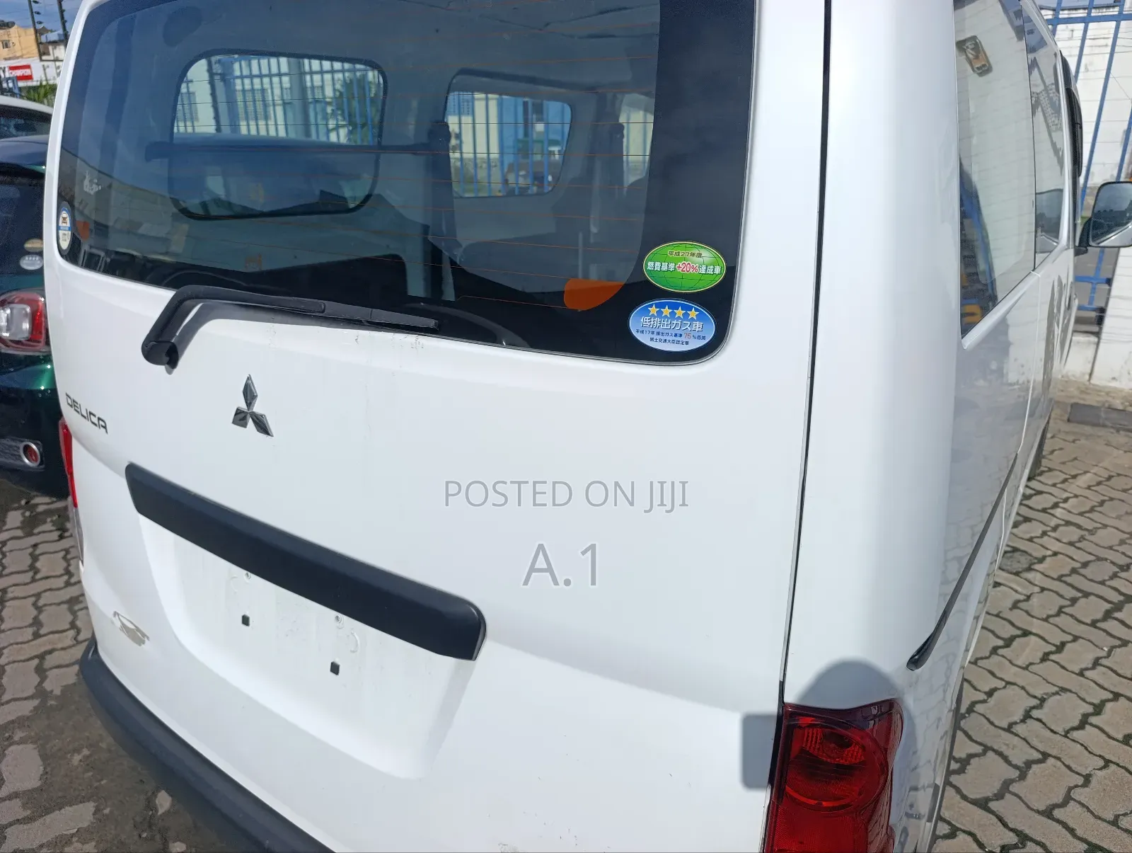Mitsubishi Delica 2019 White