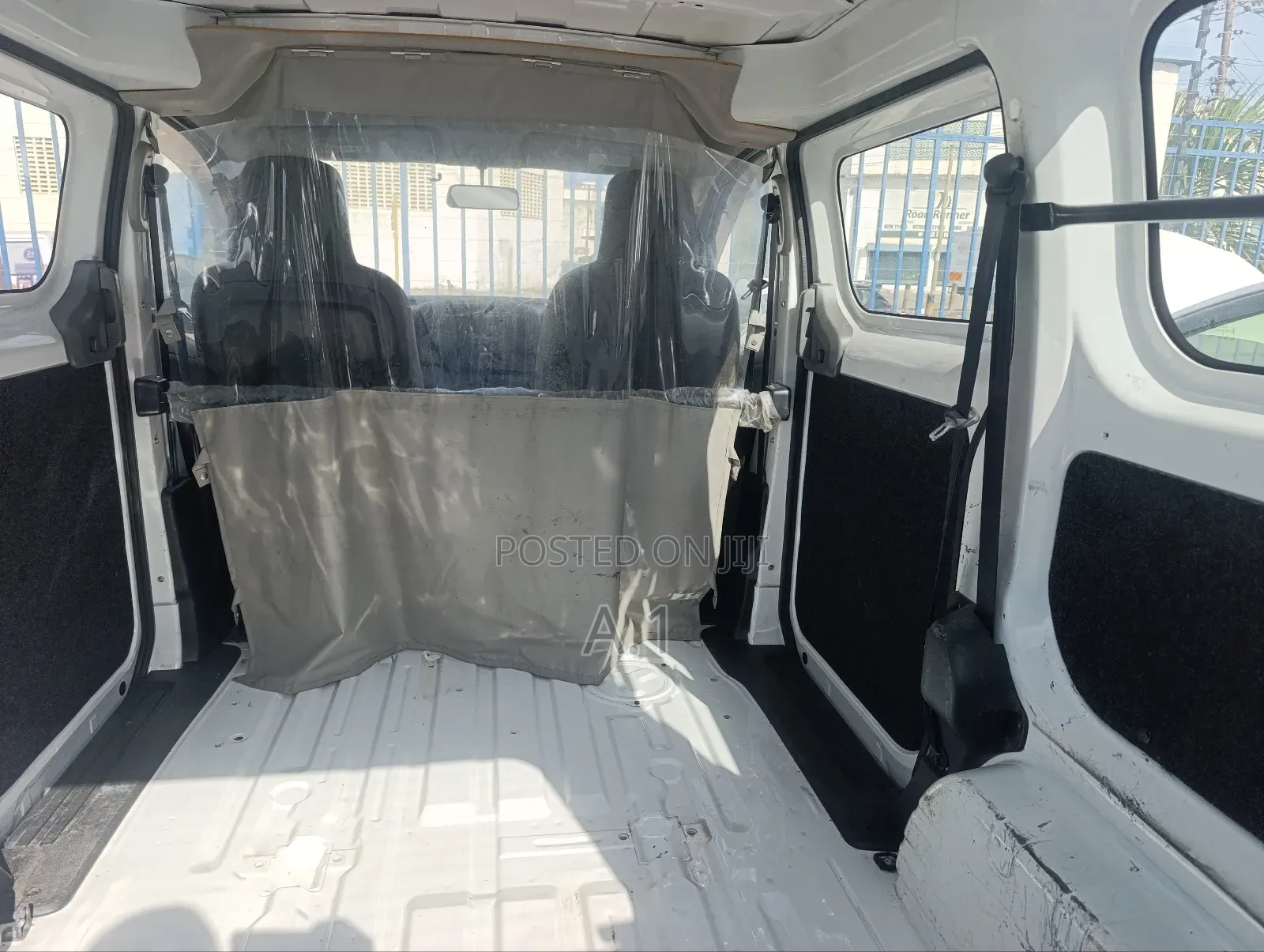 Mitsubishi Delica 2019 White