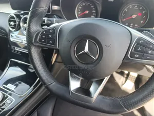 Mercedes-Benz GLC-Class 2019 Blue