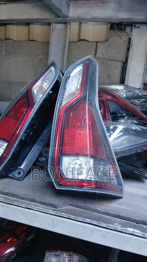 Nissan Serena New Model Rear Clean Lights