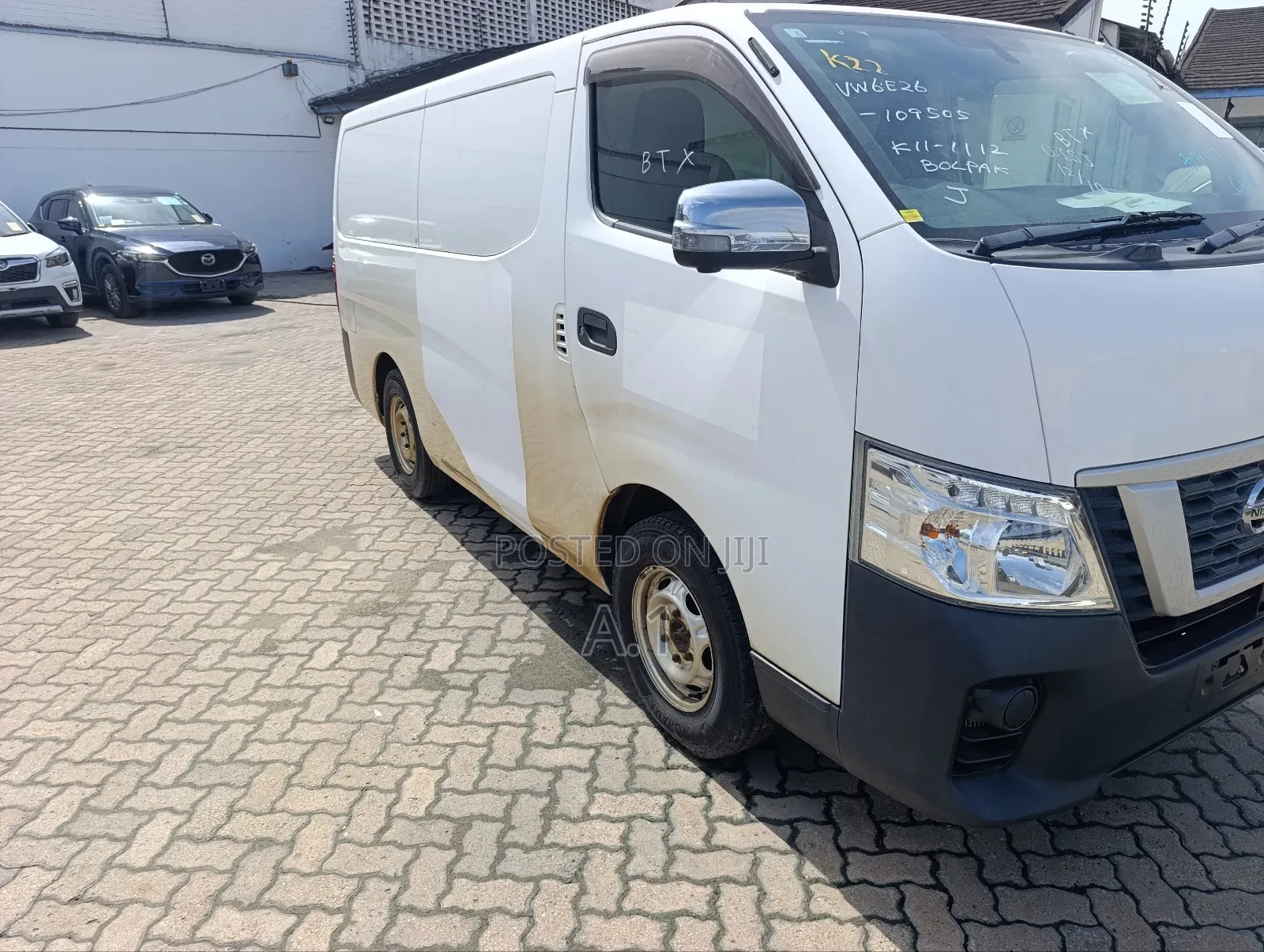 Nissan Caravan (Urvan) 2019 White