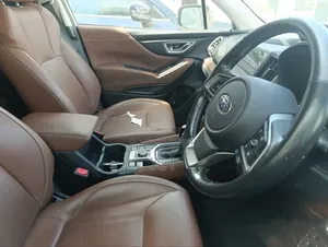 Subaru Forester Touring AWD 2019 White