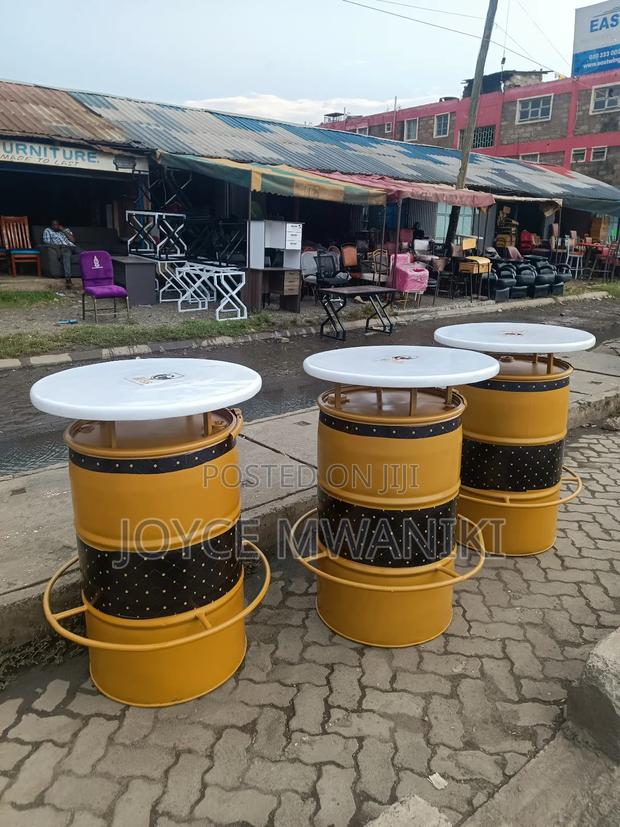 Bar High Drum Tables, With Wallpaper Deco
