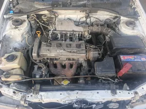 Toyota Corona 1995 White