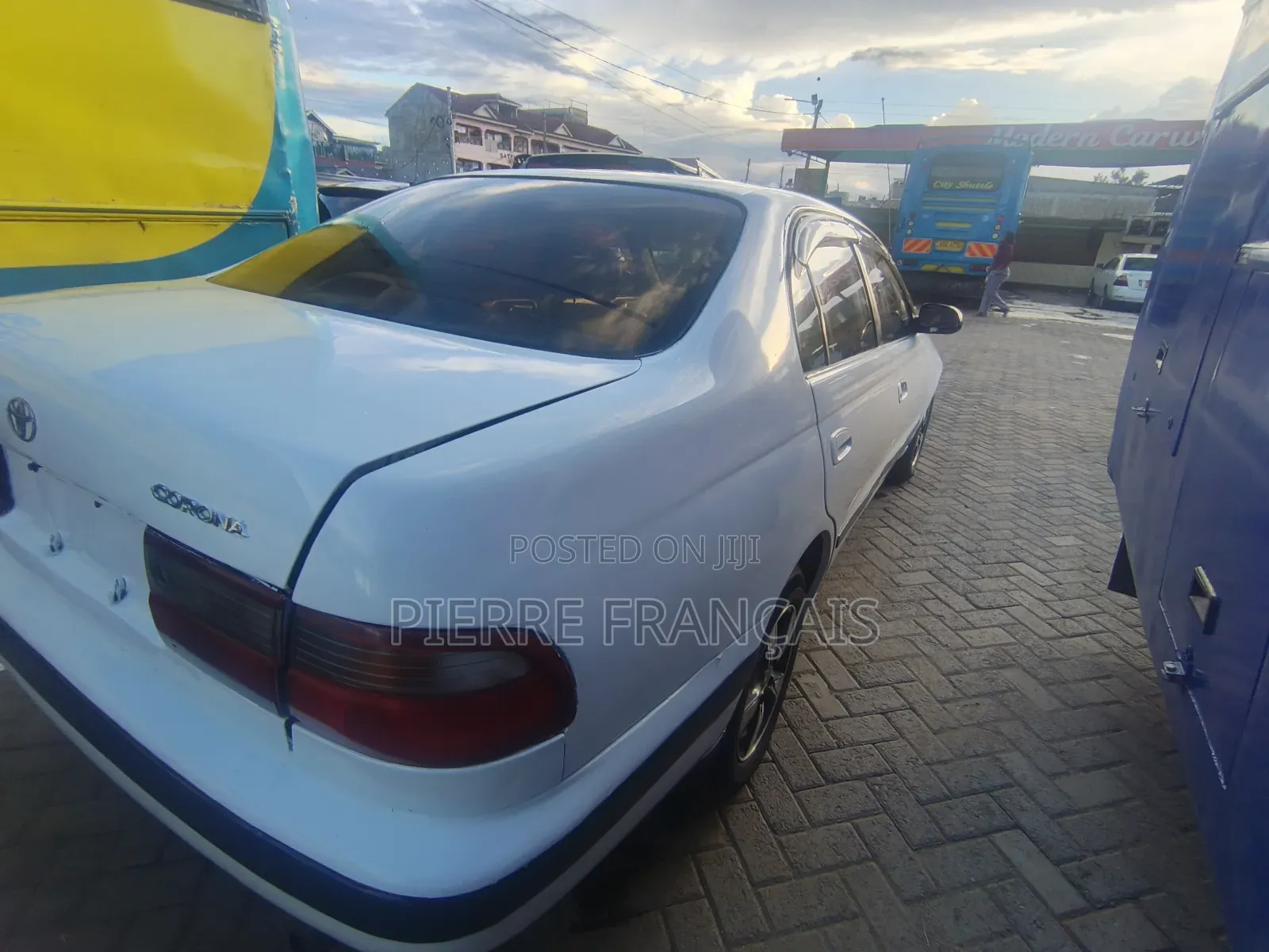 Toyota Corona 1995 White