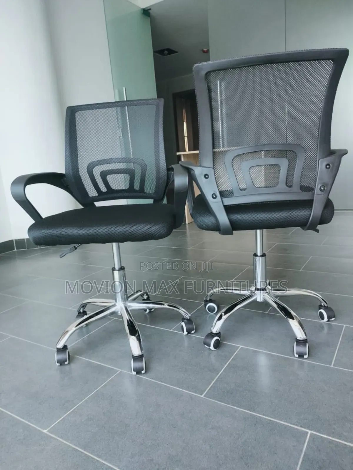 Cushioned Office Chair