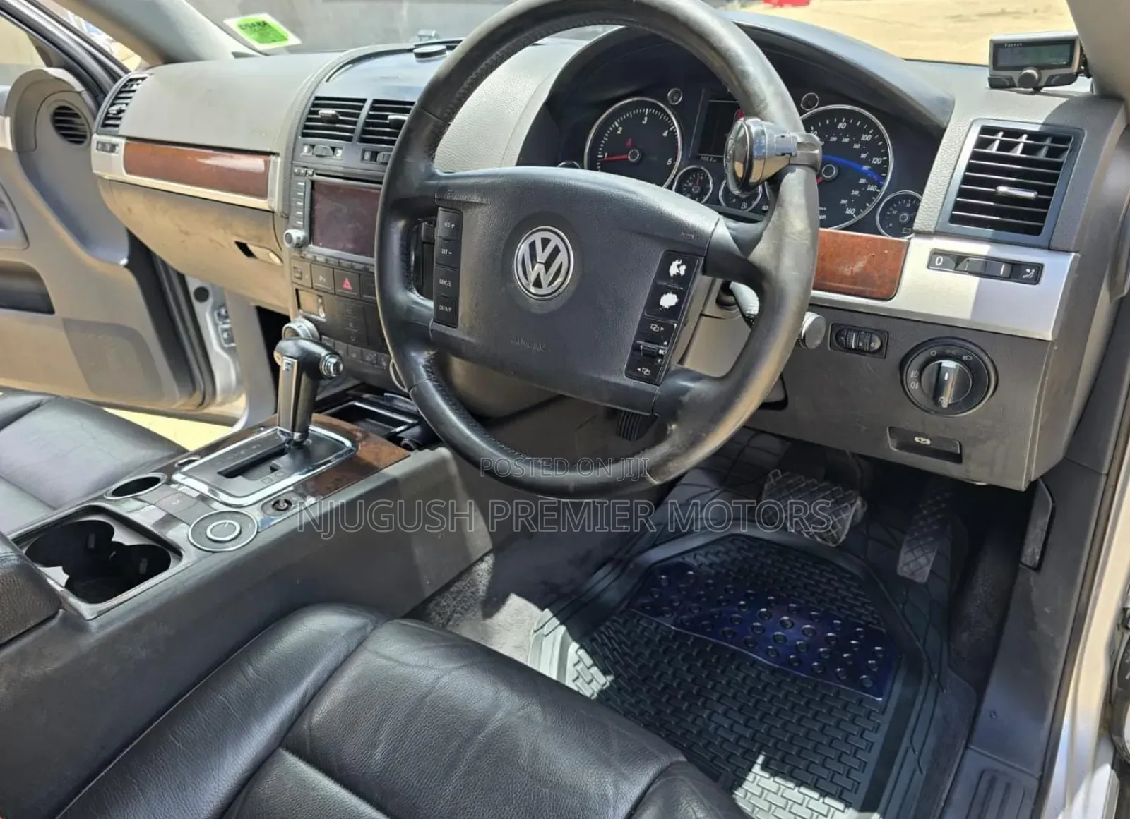 Volkswagen Touareg 2006 Silver