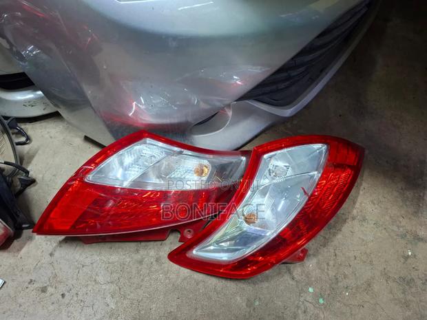 Suzuki Swift Clean Rear Lights - main view