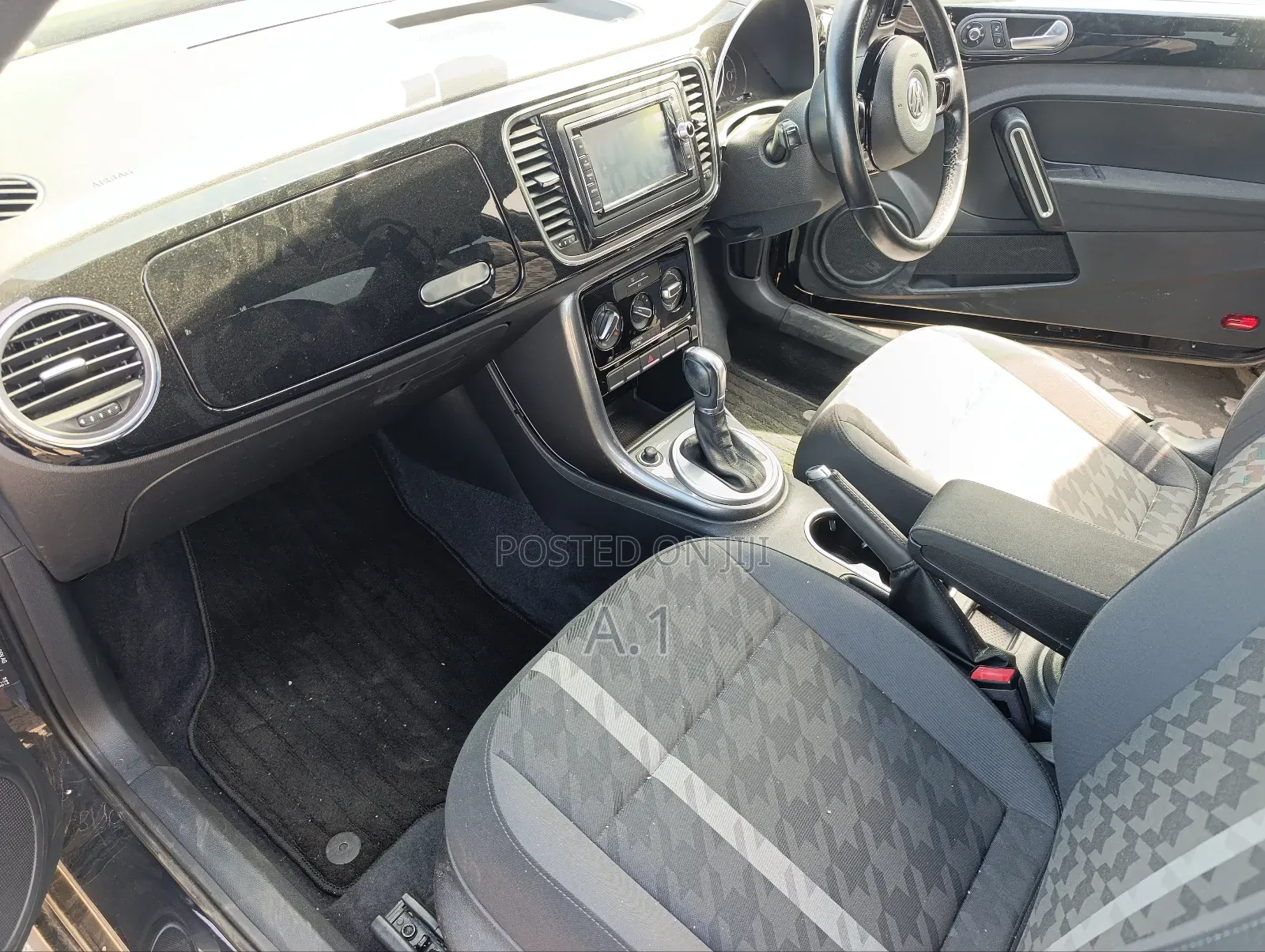 Volkswagen Beetle 2019 Black