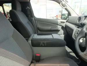 Nissan Caravan (Urvan) 2019 Black
