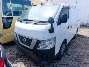 Nissan Caravan (Urvan) 2019 White