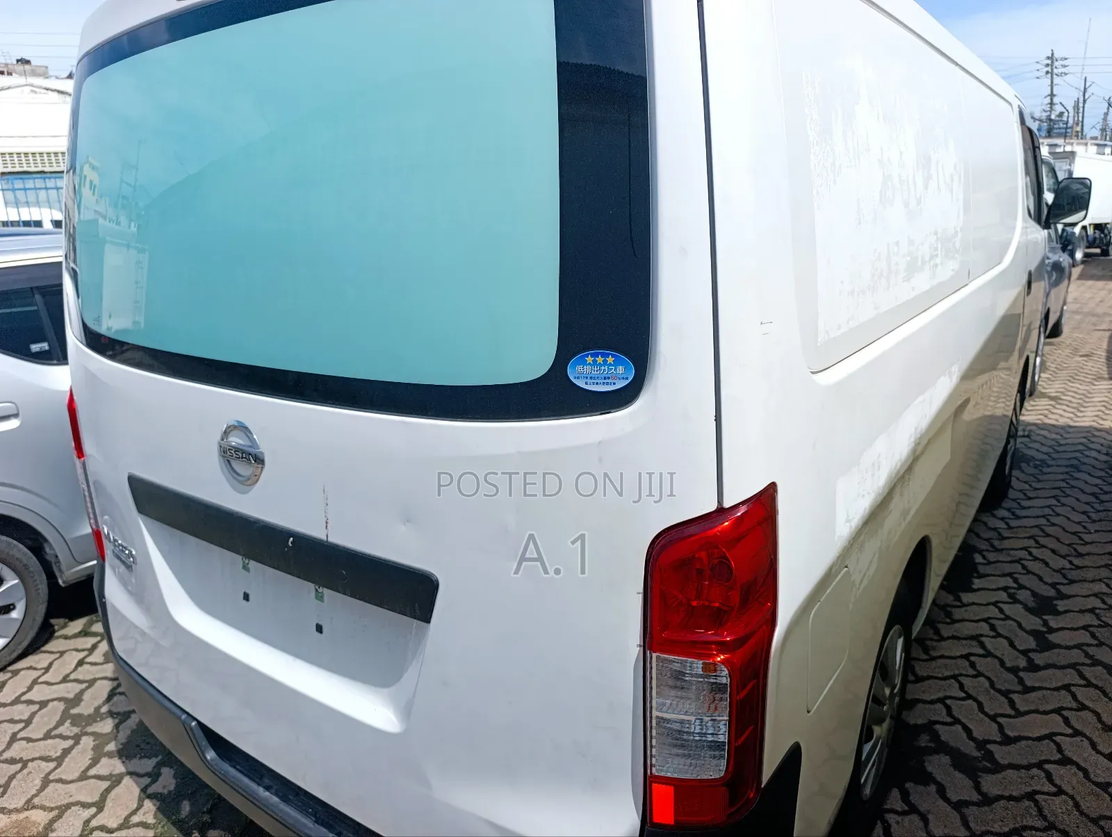 Nissan Caravan (Urvan) 2019 White